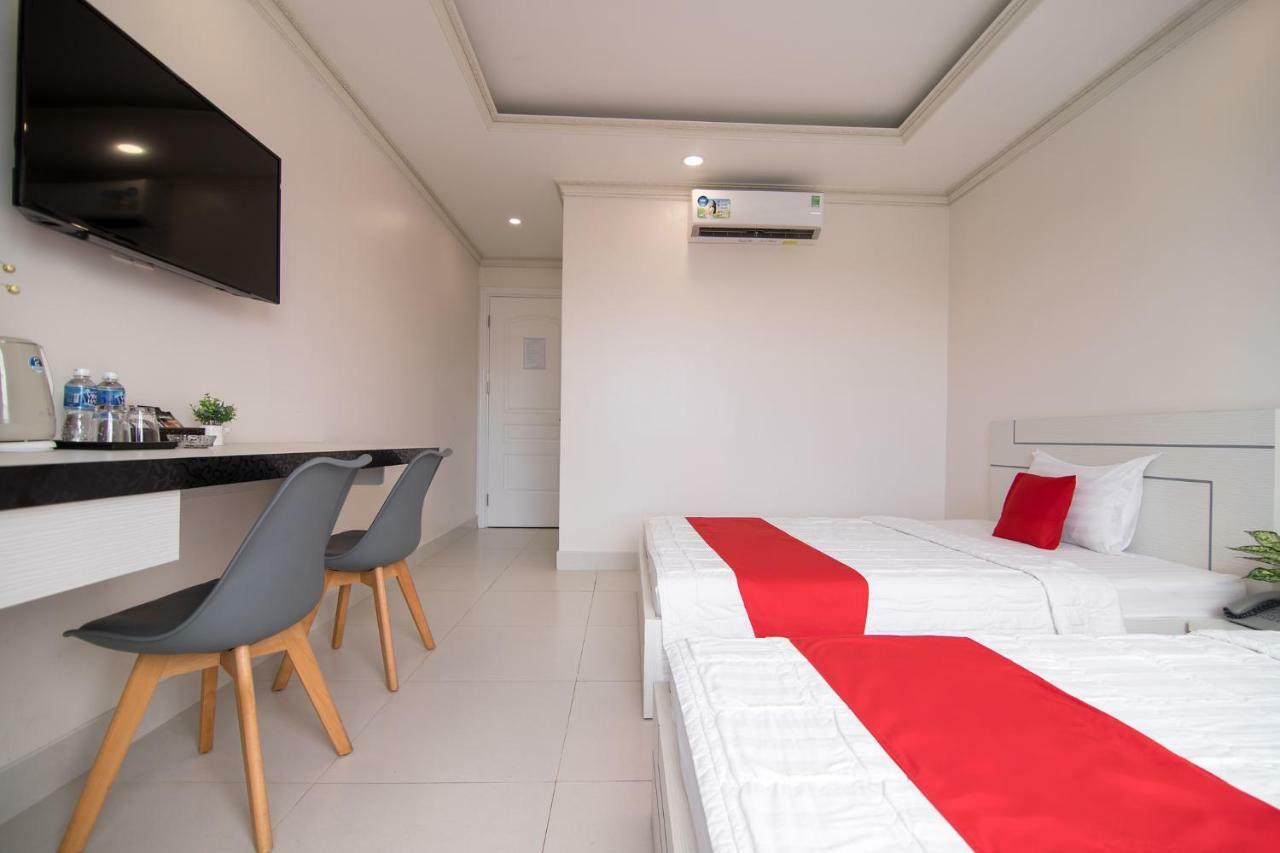 Bin Bin Hotel 4 - Near Sunrise City D7 Πόλη Χο Τσι Μινχ Εξωτερικό φωτογραφία